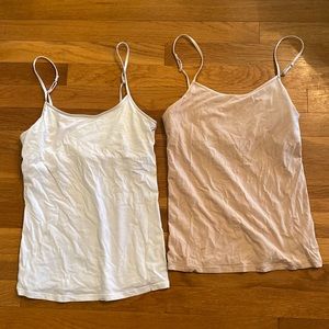 American Eagle Set of 2 Cami’s with Built in Bra